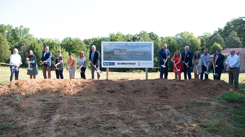 Superintendent Bob Thomas, Knox County Mayor Glenn Jacobs, members of the Board of Education and other community leaders held a groundbreaking for a new elementary school on Friday, Sept. 10, 2021. Superintendent Bob Thomas, Knox County Mayor Glenn Jacobs, members of the Board of Education and other community leaders held a groundbreaking for a new elementary school on Friday, Sept. 10, 2021.